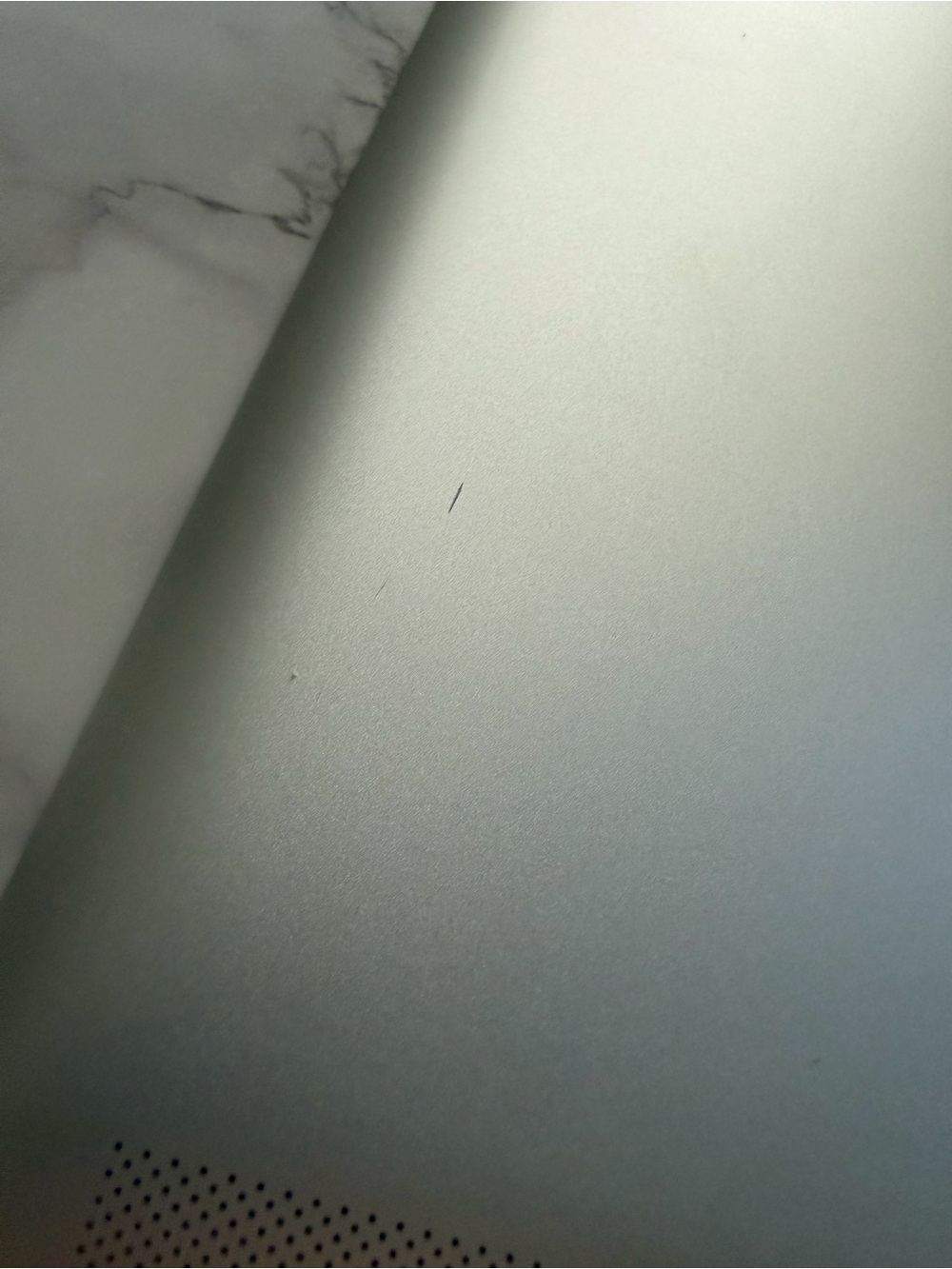iPad Tablet - Picture 5 of 6